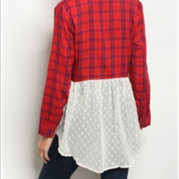 Closet clear 🚨 plaid button down longsleeve - Picture 2 of 6